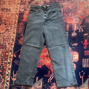 Levi’s faded black/grey Ribcage Straight Ankle jeans, women’s 27